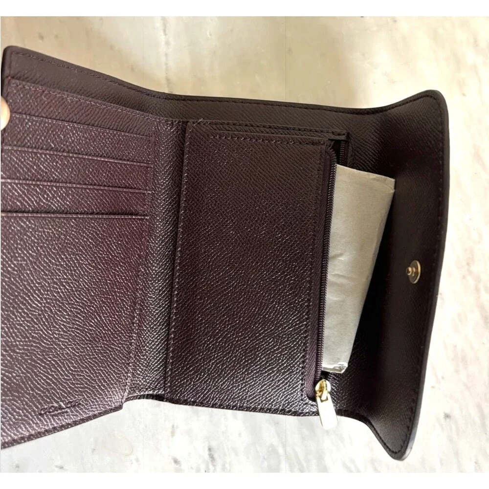 Coach Metallic Currant Crossgrain Leather Medium Envelope Wallet - New - Picture 6 of 6